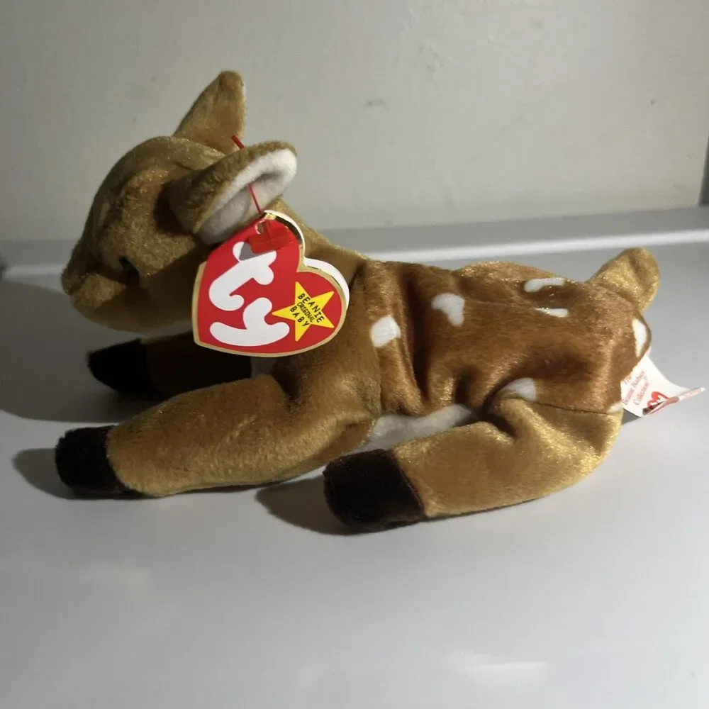Ty Whisper the Deer Beanie Baby, so cute MWMT GREAT TO PUT RIBBON AND ON TREE